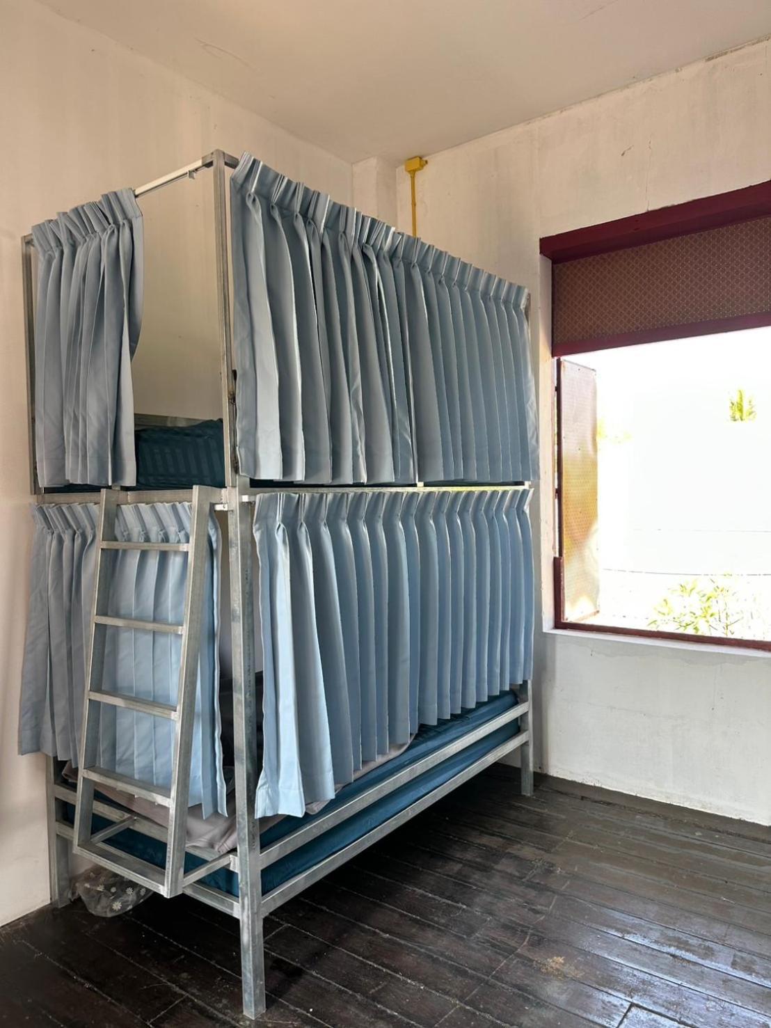Via Thakhek Hostel & Cafe Luaran gambar